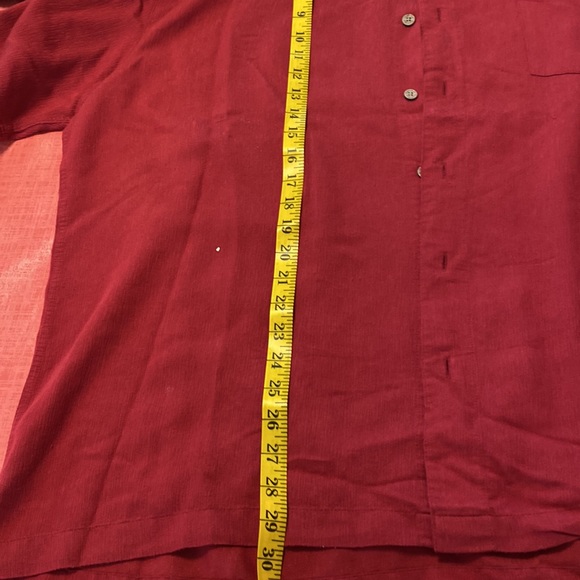 Red button up shirt - Picture 4 of 4